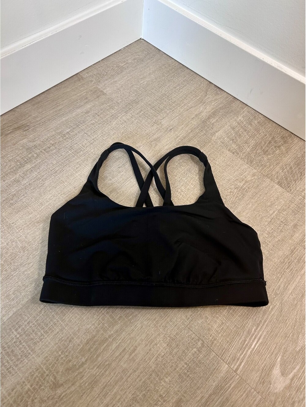 Lululemon Energy Bra/Medium Support/B-C Cup/Black/Women's Size 6